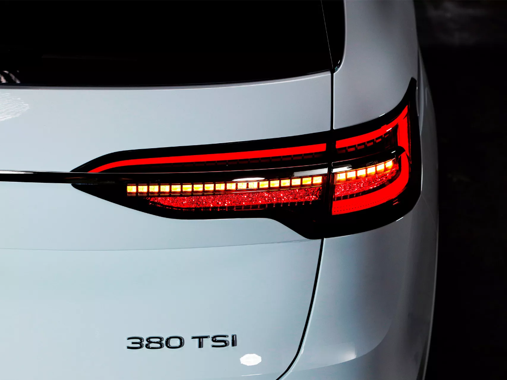 Cụm đèn sau LED 3D Viloran